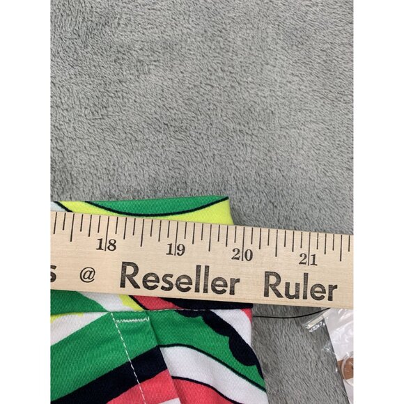 Crown & Ivy Women's Curvy Shorts 16W Multicolor Wavy Pattern MOM Beachy - Picture 6 of 9